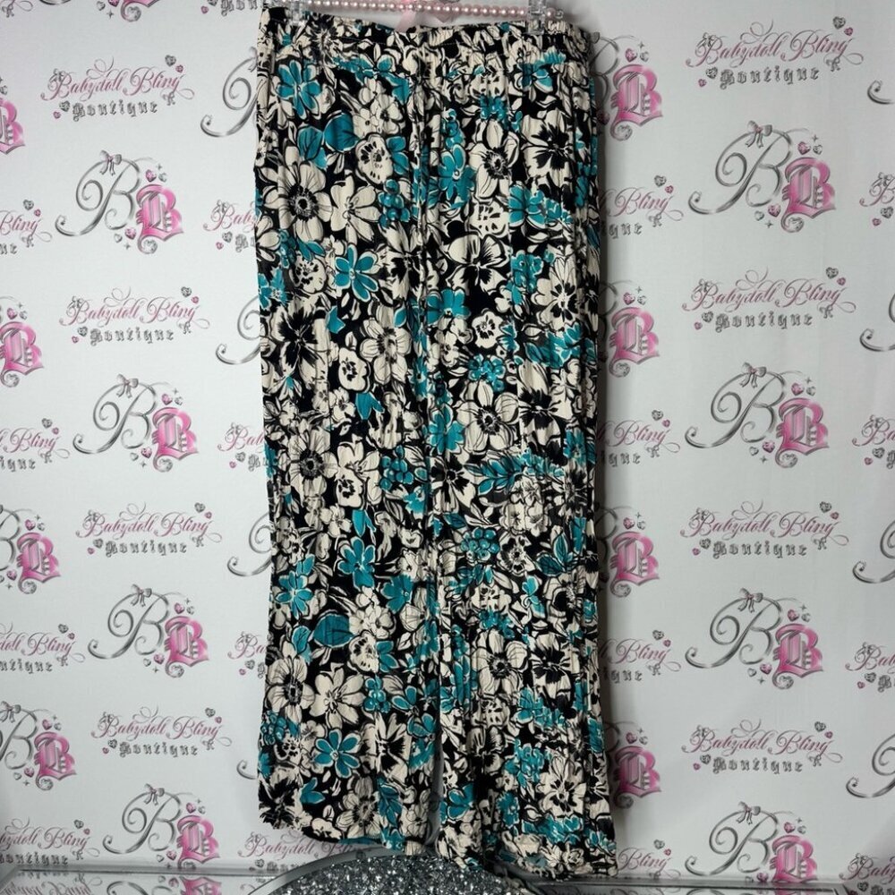 Elisa pants flare flowers black blue white Floral Print flowy wide leg